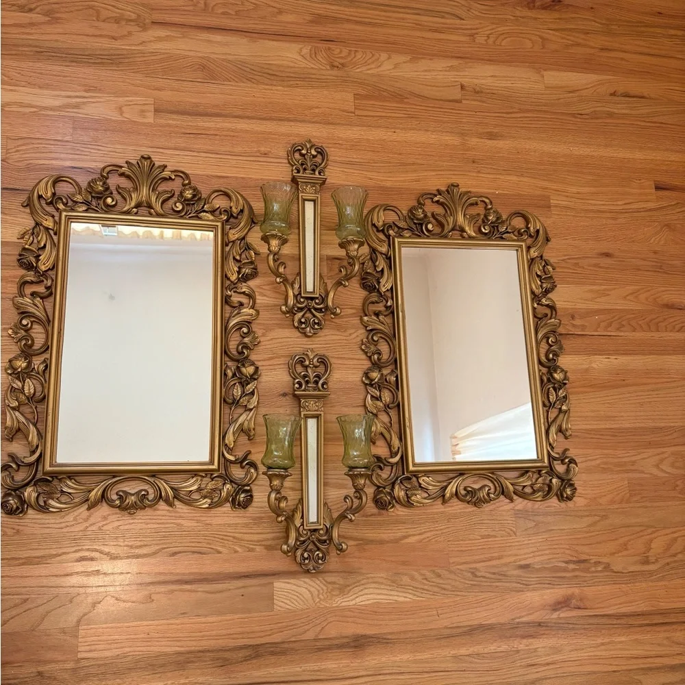 Vintage Homeco syroco gold ornate mirror